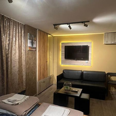 Skopje Apartment エクステリア 写真